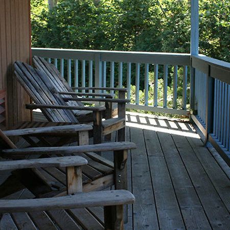 Scandinavian Lodge Sister Bay Exterior photo
