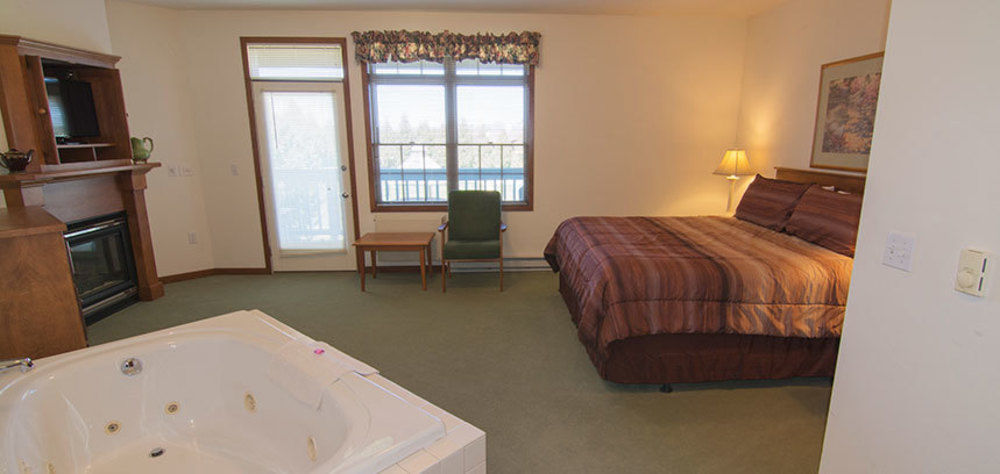 Scandinavian Lodge Sister Bay Exterior photo