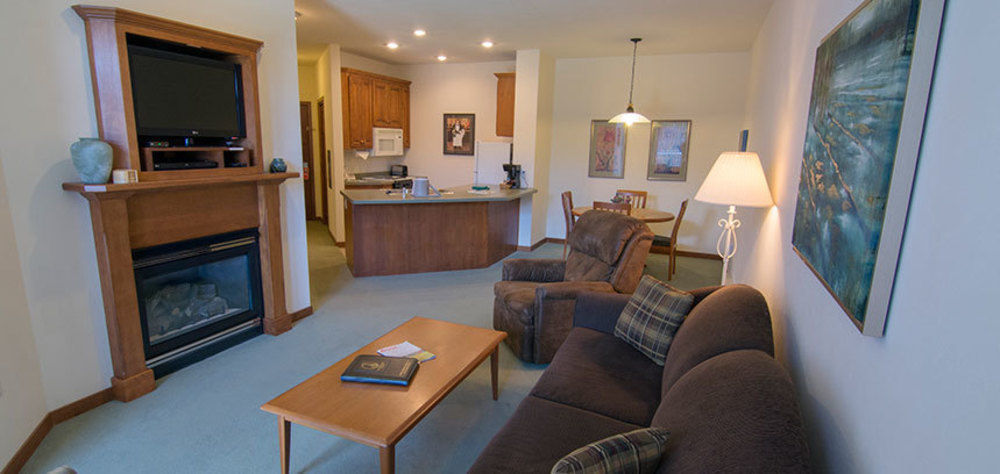 Scandinavian Lodge Sister Bay Exterior photo